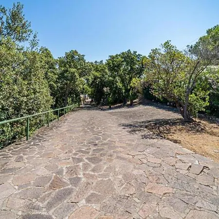 Rosa Naregno Vila Capoliveri (Isola d'Elba)